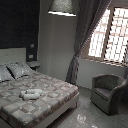Casa Sanabria Hotel บารี ภายนอก รูปภาพ
