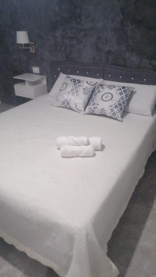 Casa Sanabria Hotel บารี ภายนอก รูปภาพ